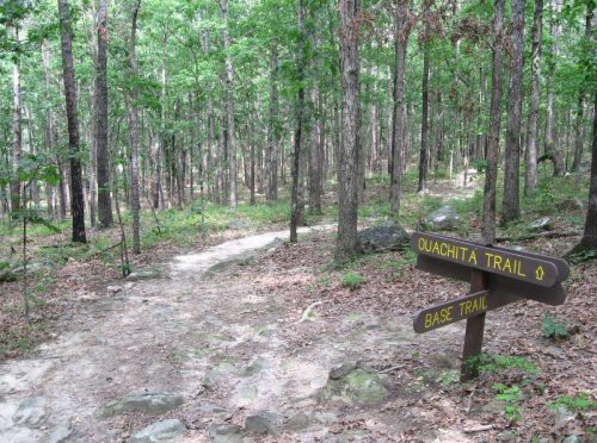  Ouachita National Recreation Trail