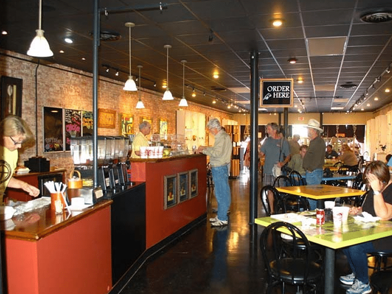 Dining in Mena, Arkansas