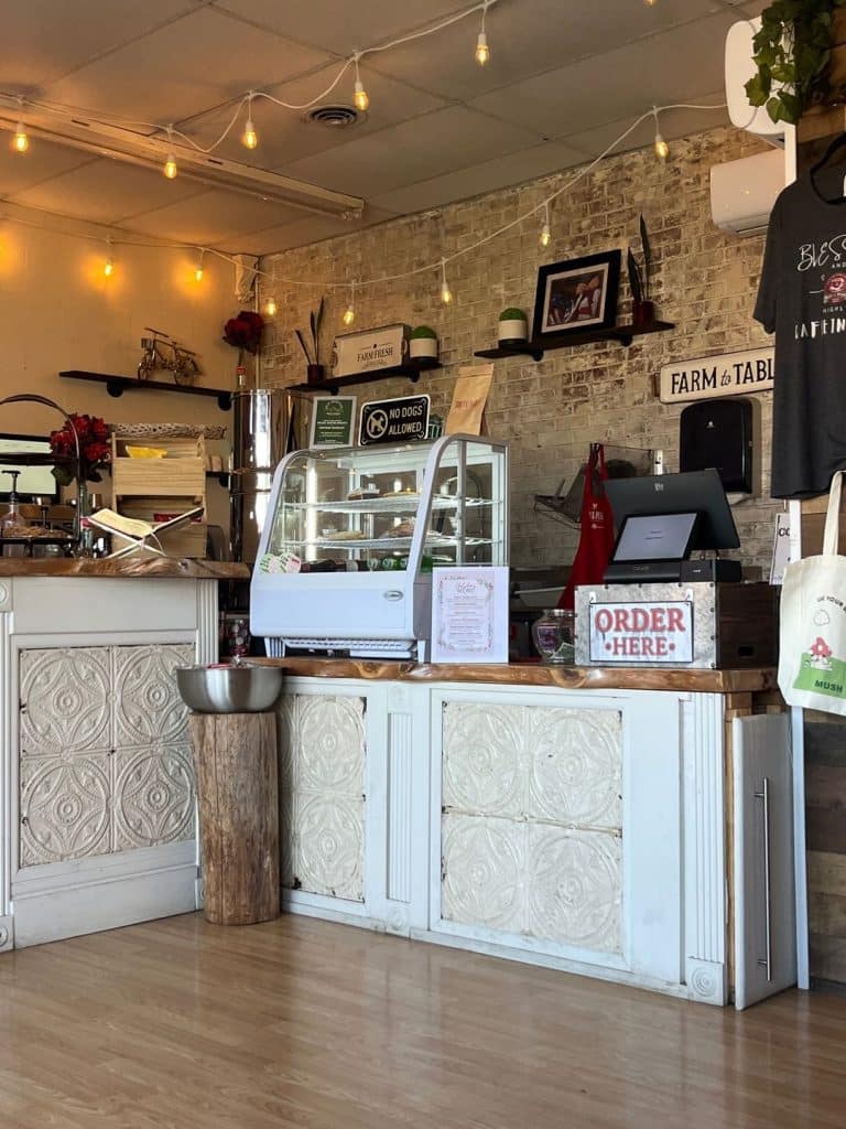 24 Hours in Mena, Arkansas: Shopping, Dining and Adventure